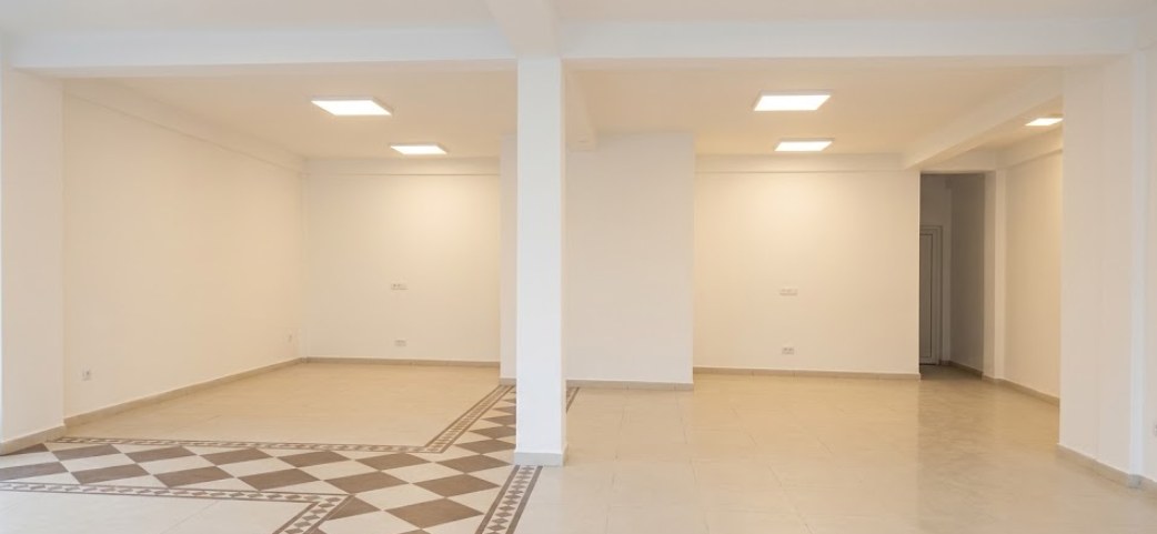 Boutique de 135 m²